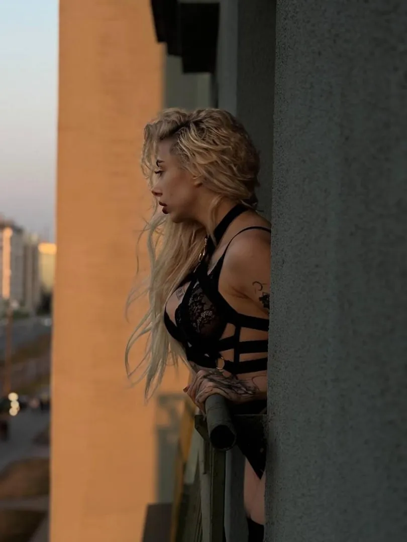 Christina - Photo 9