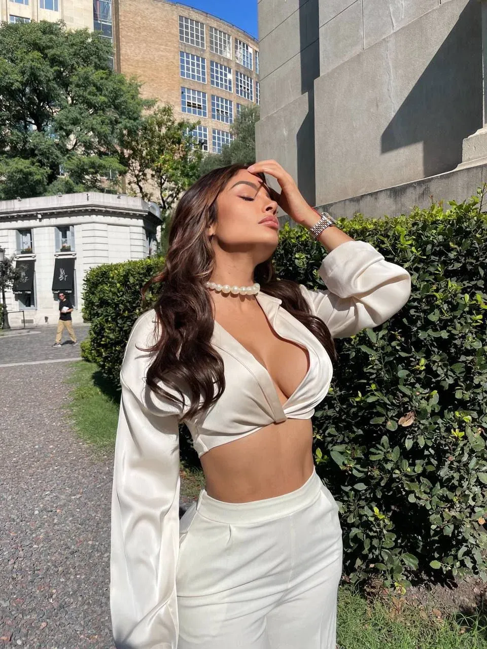 Any - Photo 3