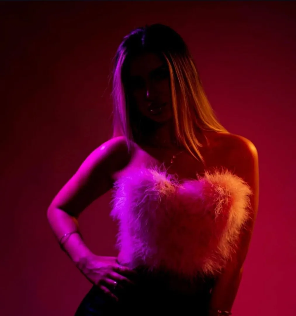 Angelika - Photo 12