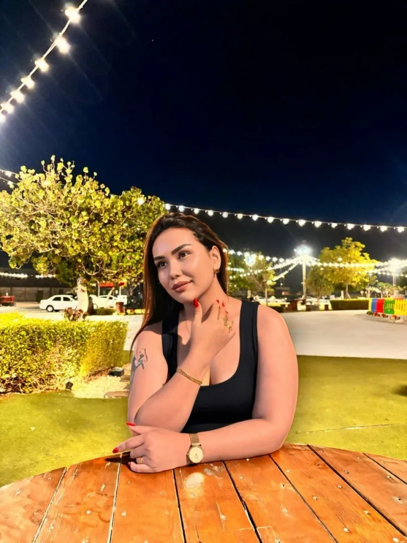 Deniz - Photo 1