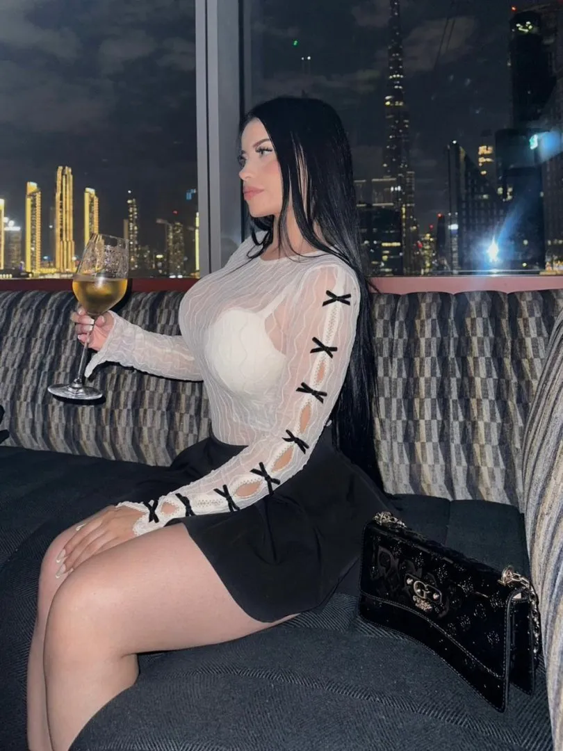 Kendall - Photo 3