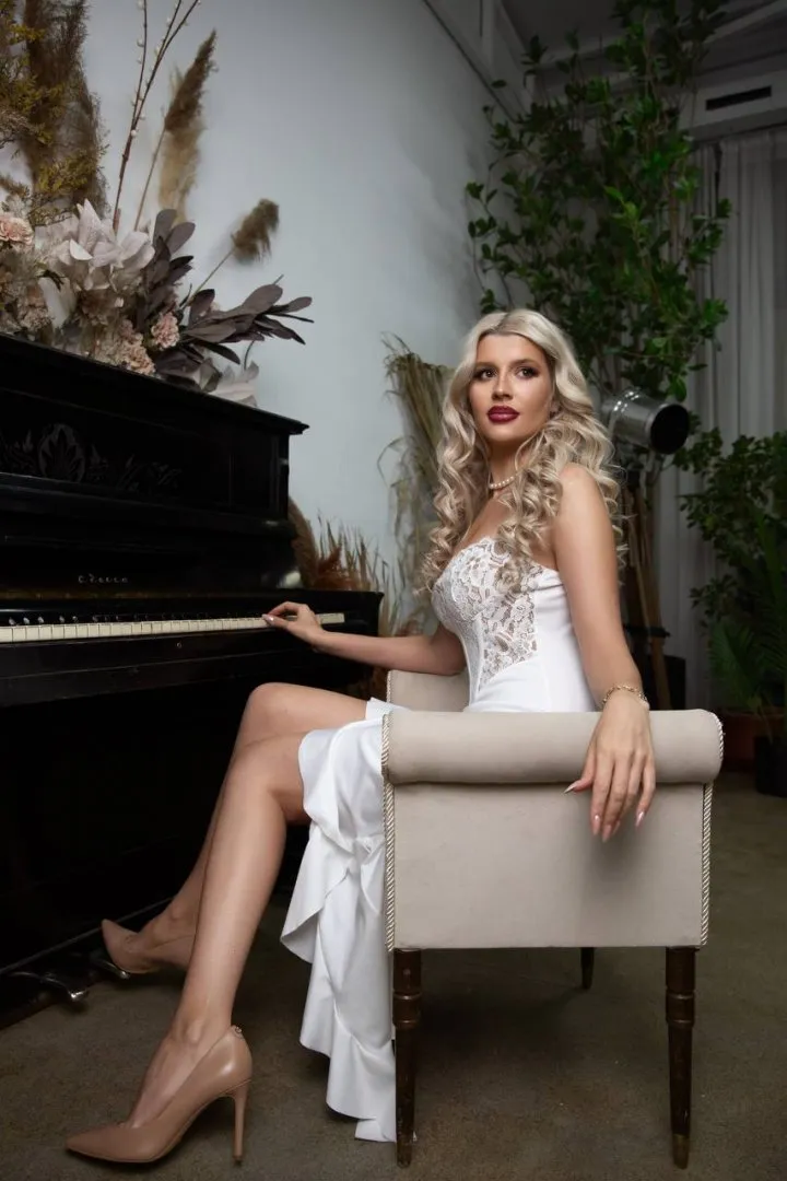 Inessa - Photo 10