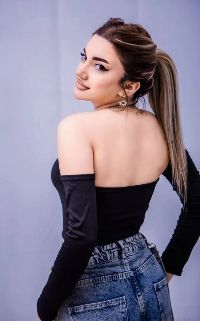 Jeyla - Photo 7